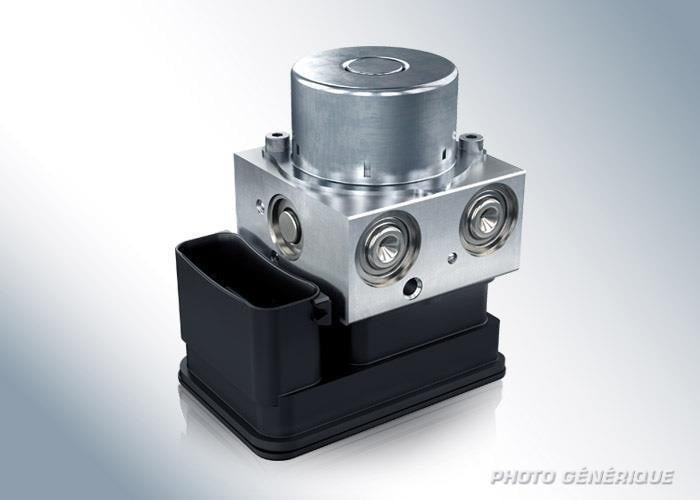 Groupe hydraulique de commande de freinage BOSCH 0 265 200 036